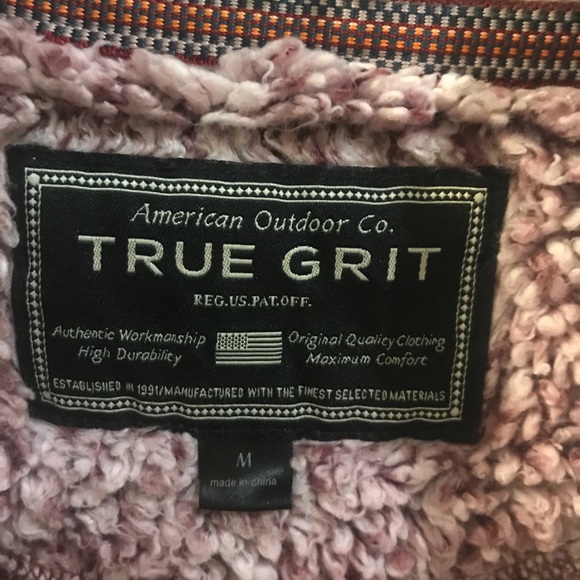 Frosty-Tipped Pile 1/2 Zip Pullover - Picture 3 of 5